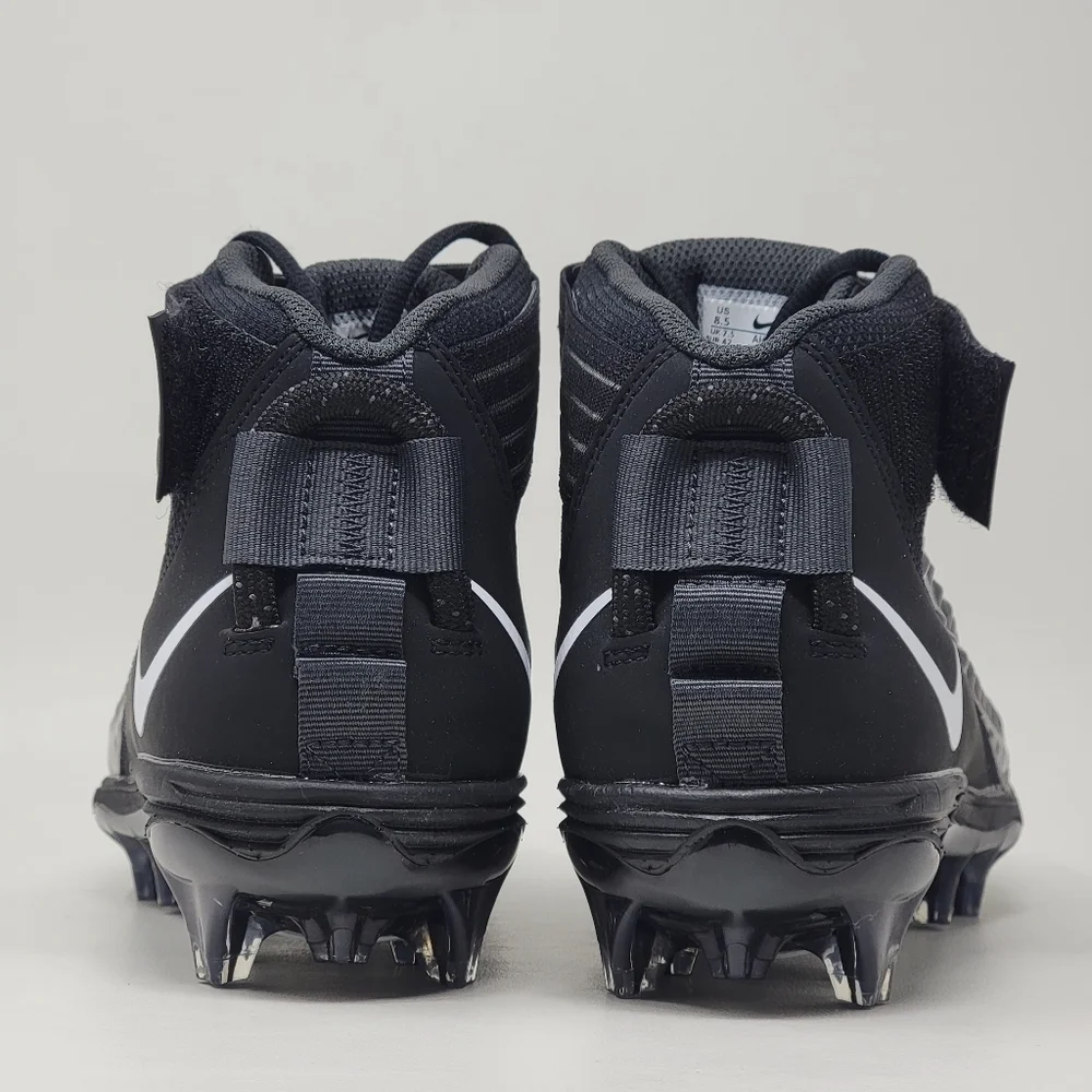 Nike Force Savage Pro 2 Football Cleats Men Size 10.5 AH4000-002 Black/White New